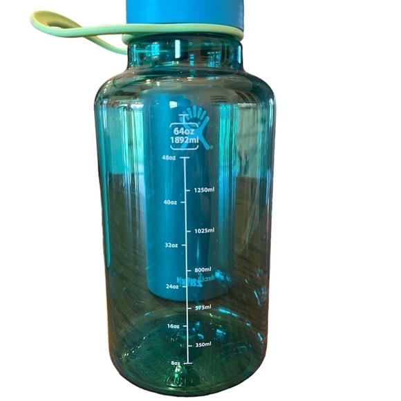 Zak Water Bottle - Picture 2 of 3